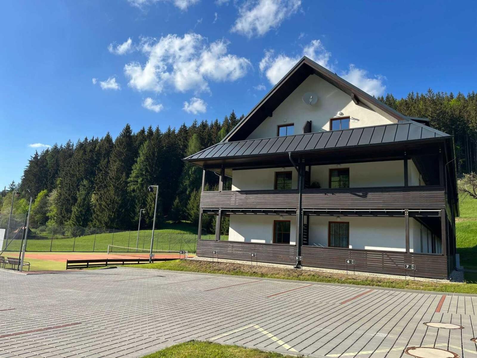 Apartmany Neta Velke Karlovice, Polansky Dvur Exterior photo